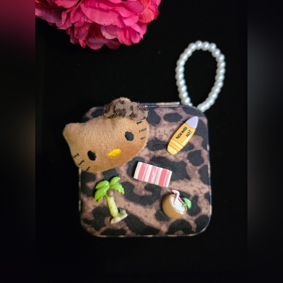 Leopard Print Jewelry Travel Case – Cute Hello Kitty & Tropical Design - Picture 1 of 4